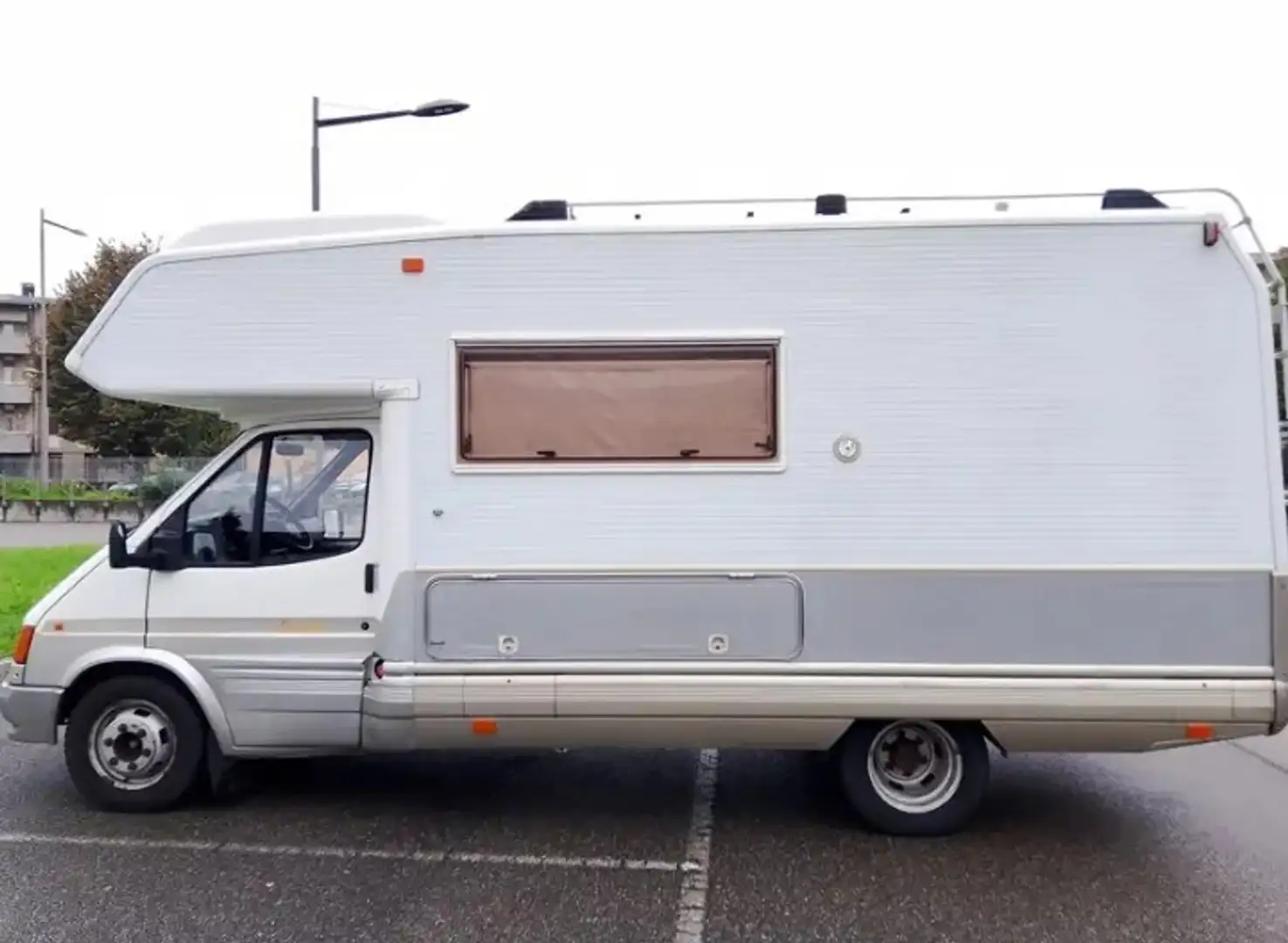 Caravans-Wohnm Laika ecovip 4 2.5 TDI - 2