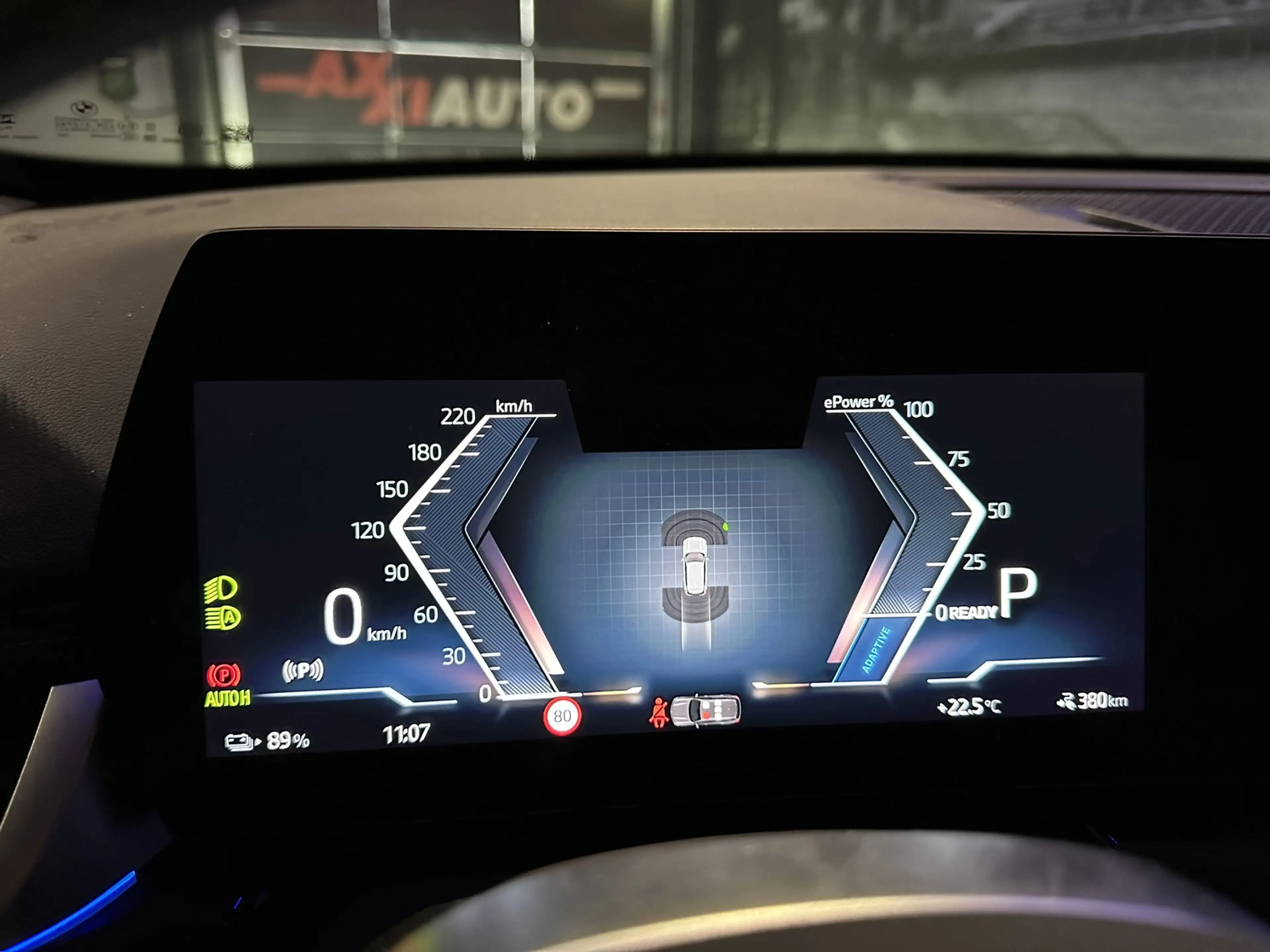 BMW iX1 EDrive20 67 kWh L *Leder*Camera*Premiumpack* — photo 31