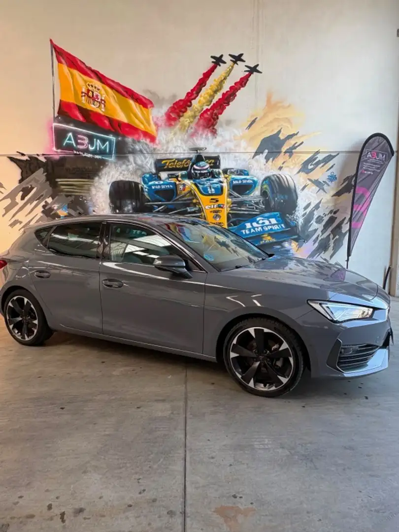 CUPRA Leon 1.5 eTSI 110 DSG Gris - 1