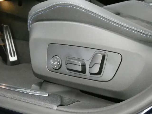 BMW 123 i xDrive Ansicht 10