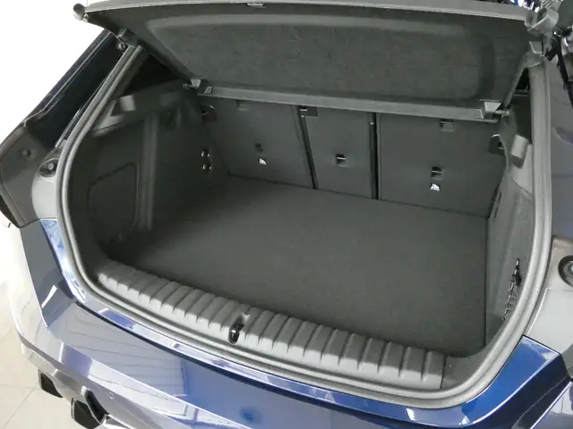 BMW 123 i xDrive Ansicht 7