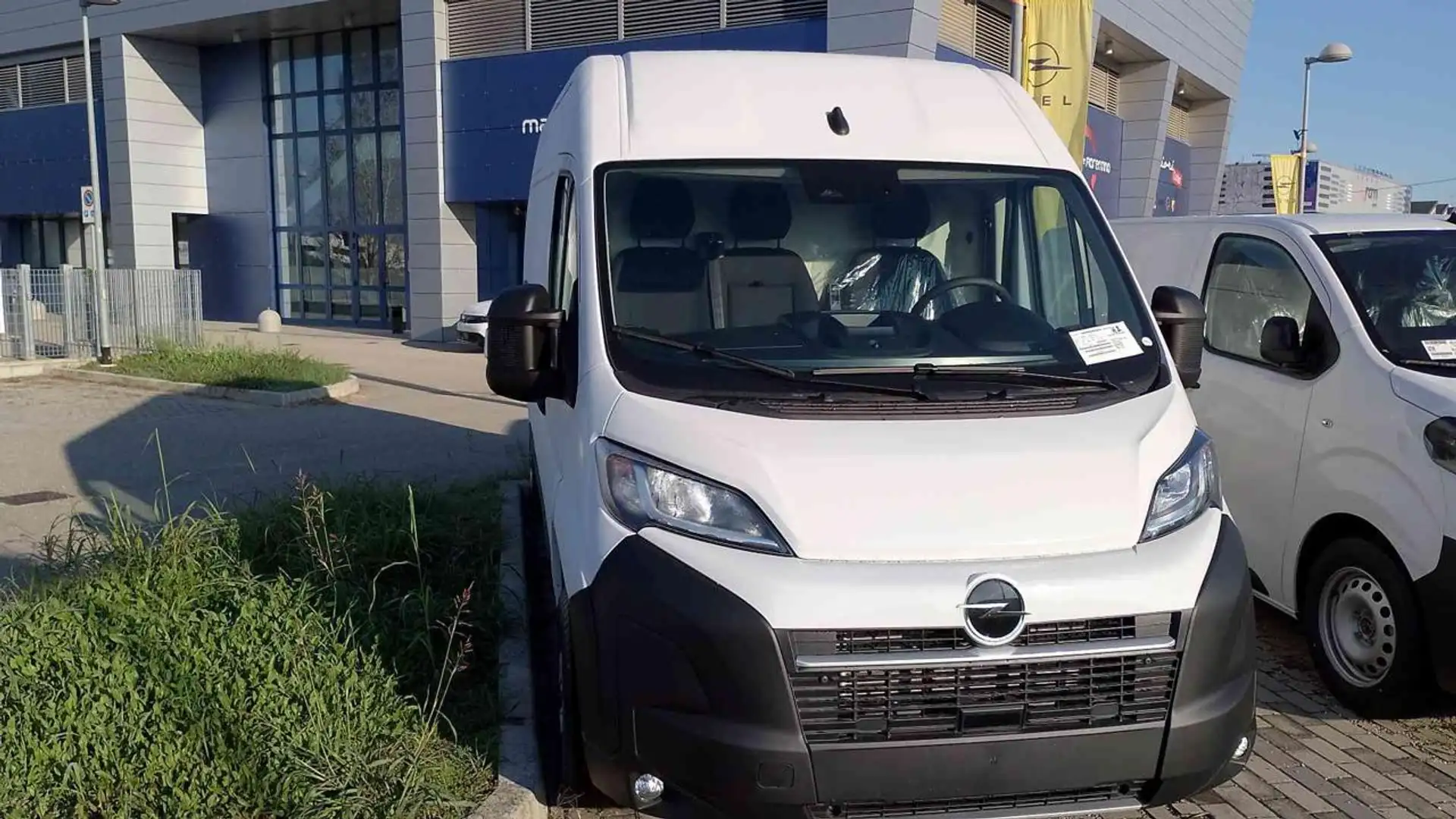 Opel Movano 35 2.2 BlueHDi 140 S&S L3H2 Furgone Bianco - 2