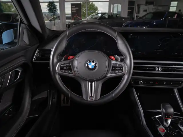 BMW M2 view 12