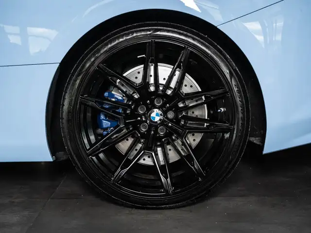 BMW M2 view 6