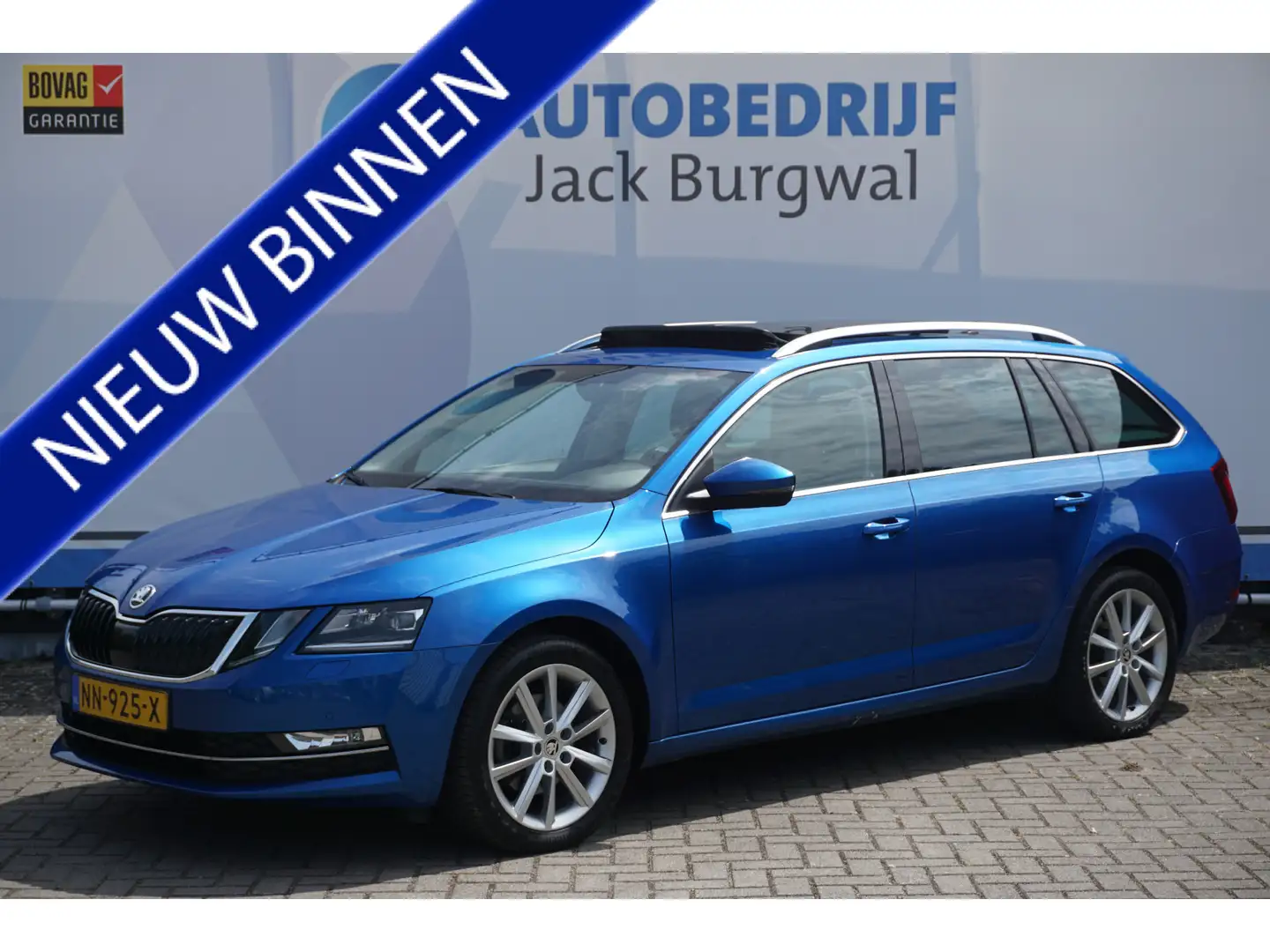 Skoda Octavia Combi 1.4 TSI 150PK Greentech Style Business Afn. Blauw - 1
