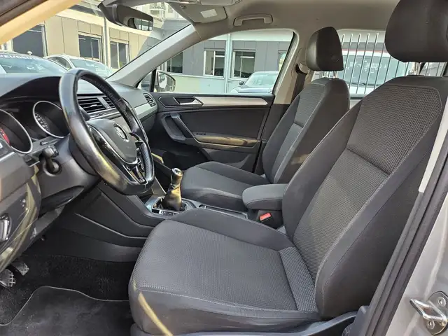 Volkswagen Tiguan view 7