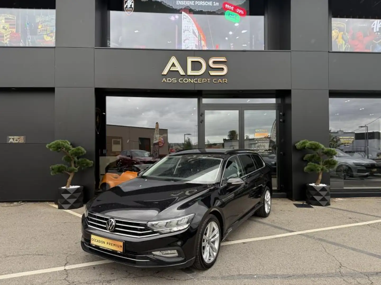 Volkswagen Passat Variant Business 4 Motion Negru - 1