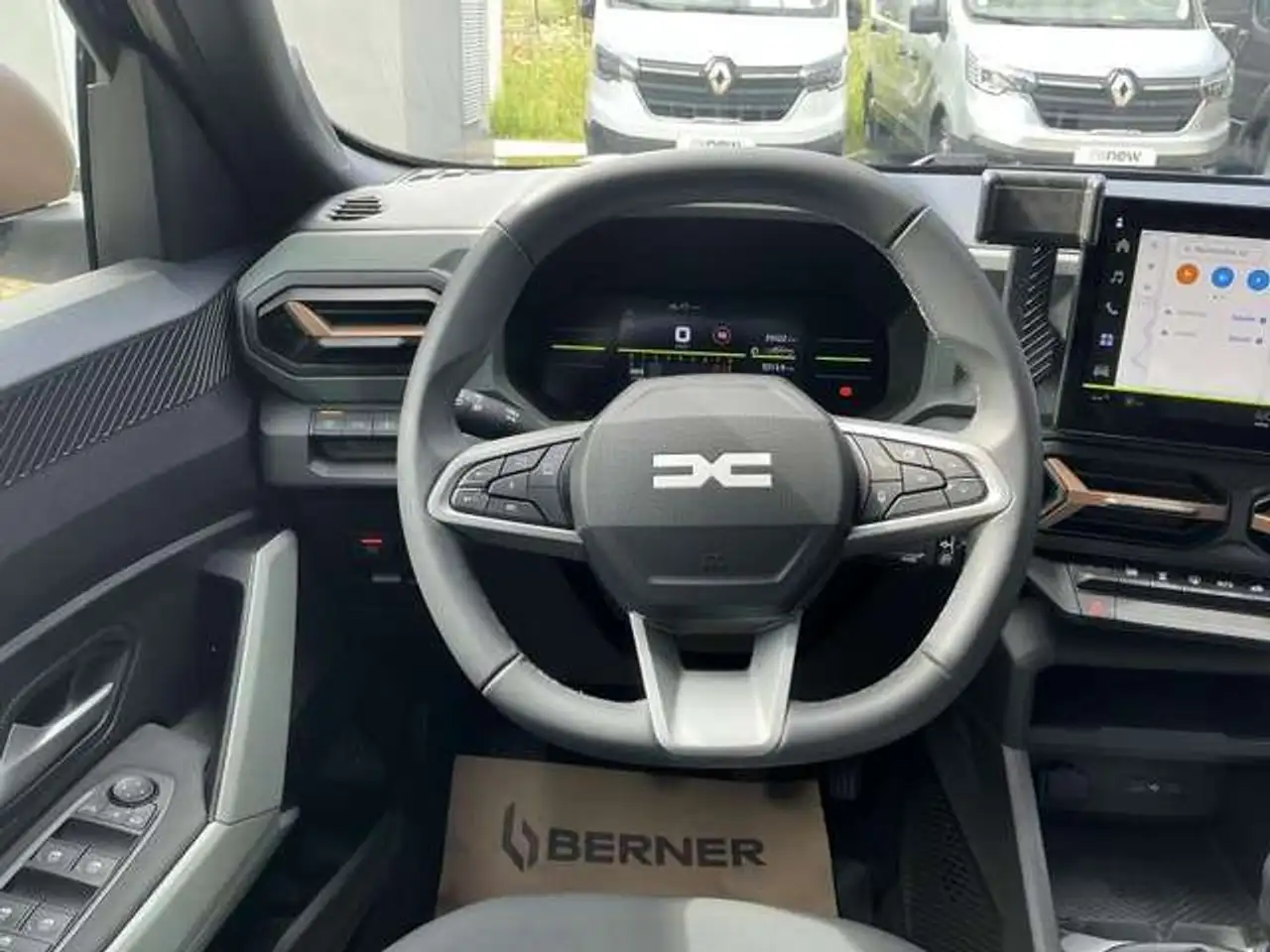 Dacia Duster — photo 25