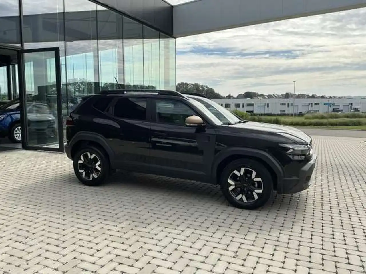 Dacia Duster — photo 4