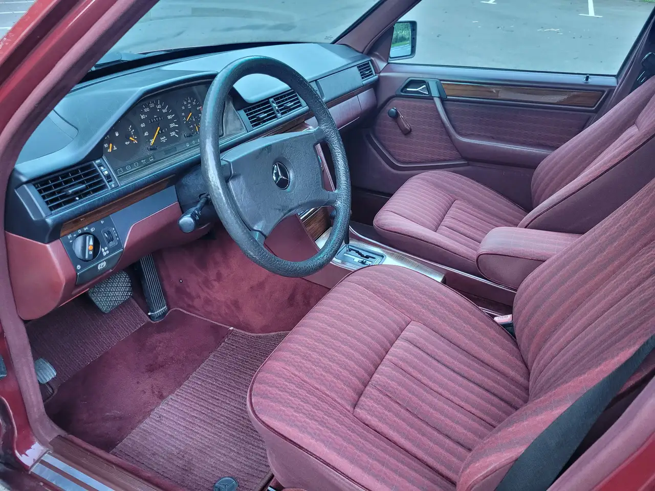 Mercedes-Benz E 230 230TE FAMILIAR W124 1991, foto 12