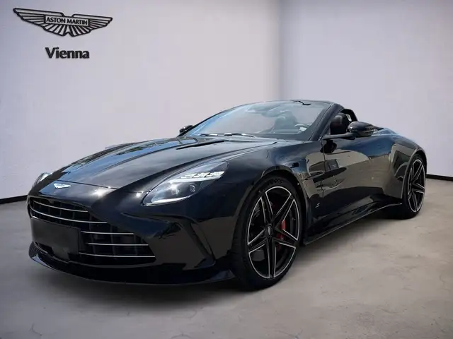Aston Martin Vantage S Roadster | Onyx Black | Interior Carbon