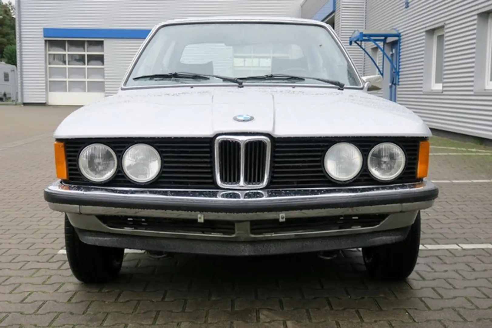 BMW 316 E21 , 2. Hand, original KM, original Lack Srebrny - 2