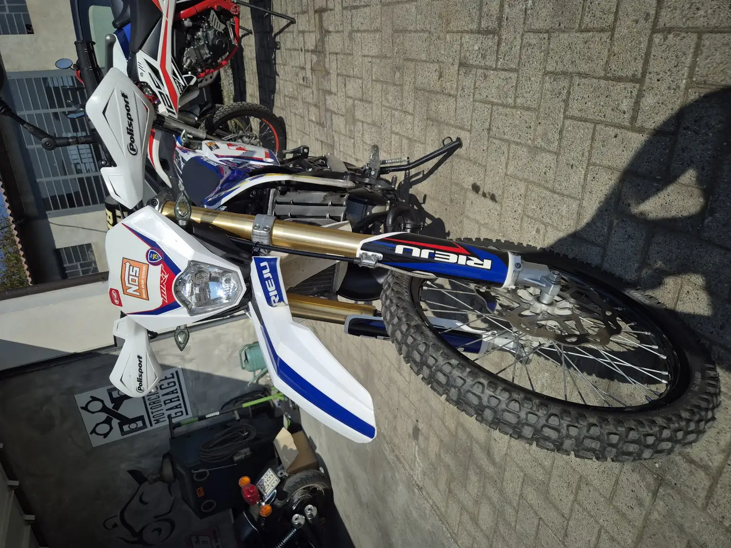 Rieju MRT 50 Blanco - 1