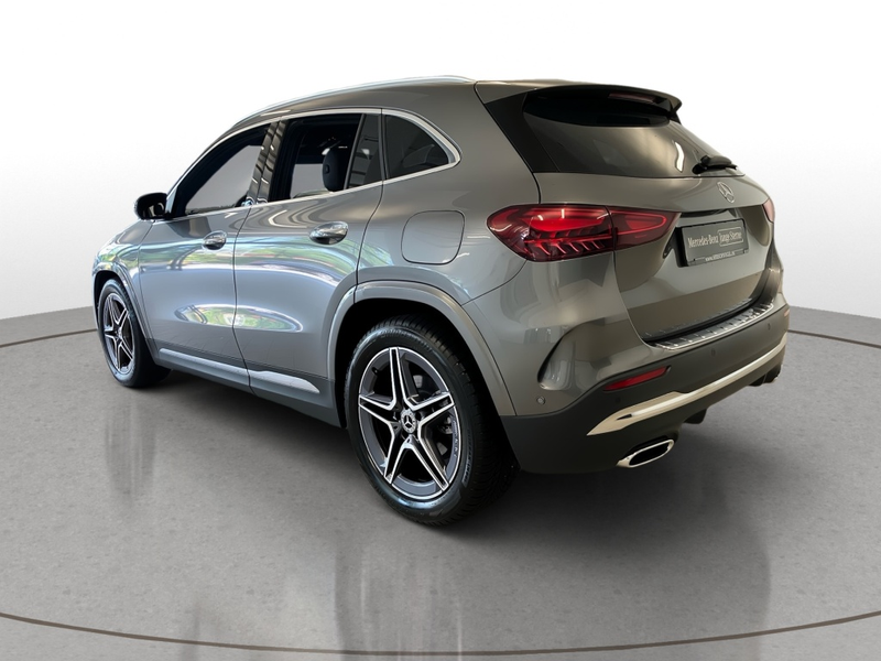 Mercedes-Benz GLA 200 EDITION AMG-Line+AHK+DISTR+KEYLESS+360°K — photo 7