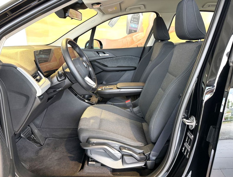 BMW 218 218i Active Tourer LED+NAVI+TEM+SITZH+el.Heckkl — photo 4