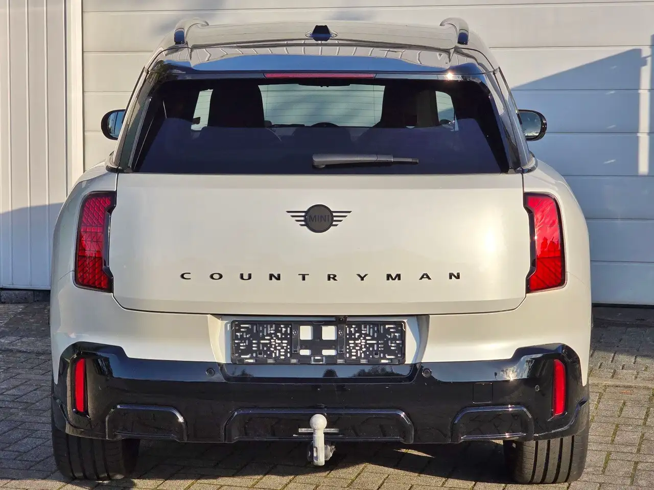 2025 MINI John Cooper Works Countryman C Works Trim, photograph 10