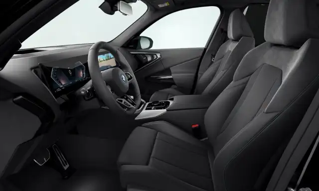 BMW X3 view 5