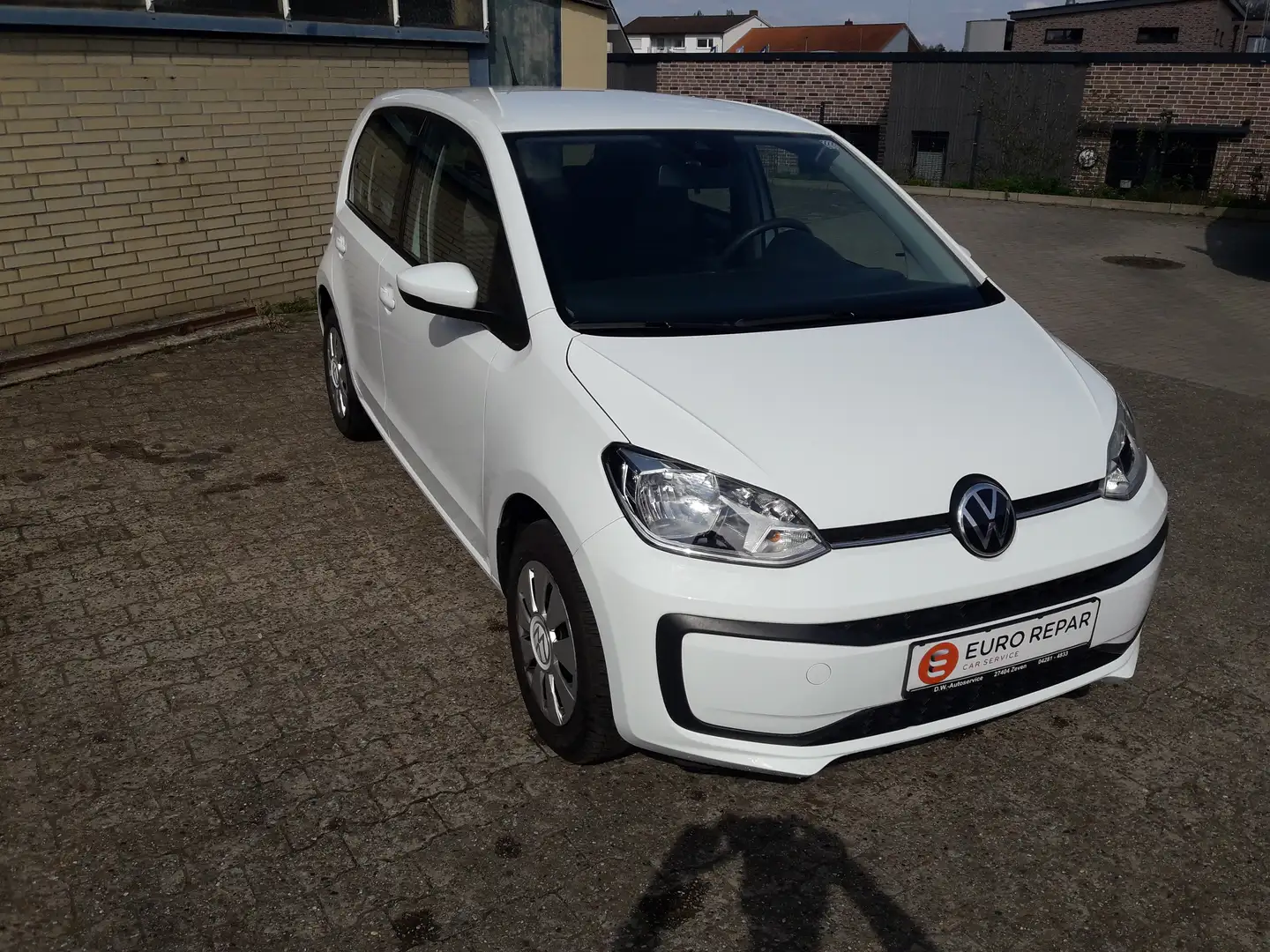 Volkswagen up! 1,0 Klima PDC Kamera Weiß - 2