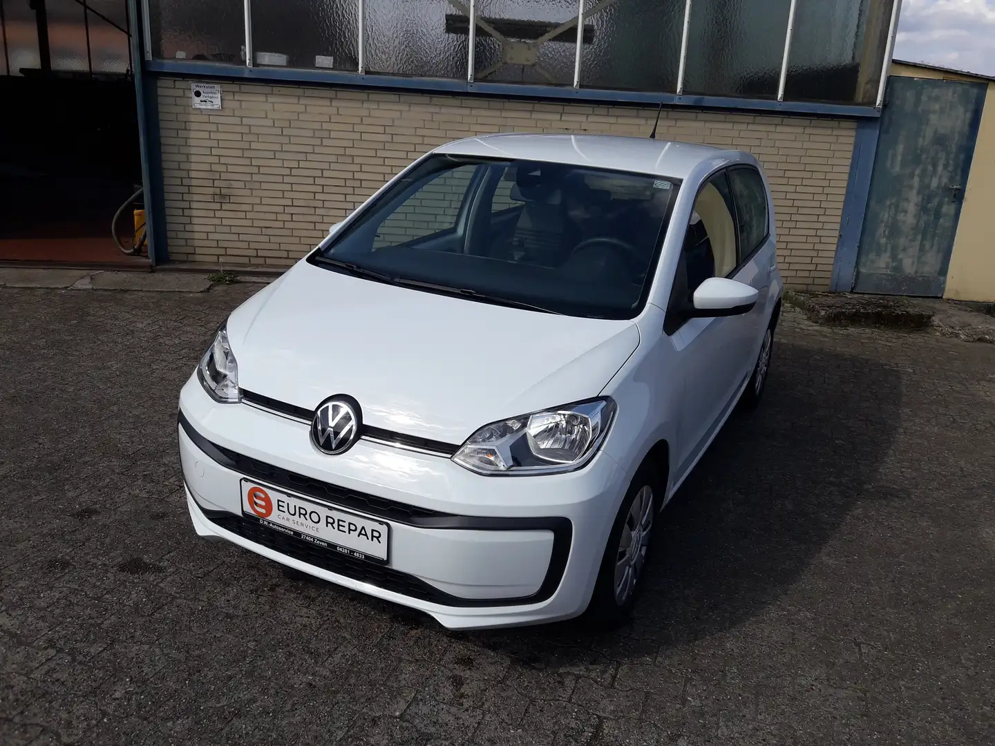 Volkswagen up! 1,0 Klima PDC Kamera Weiß - 1
