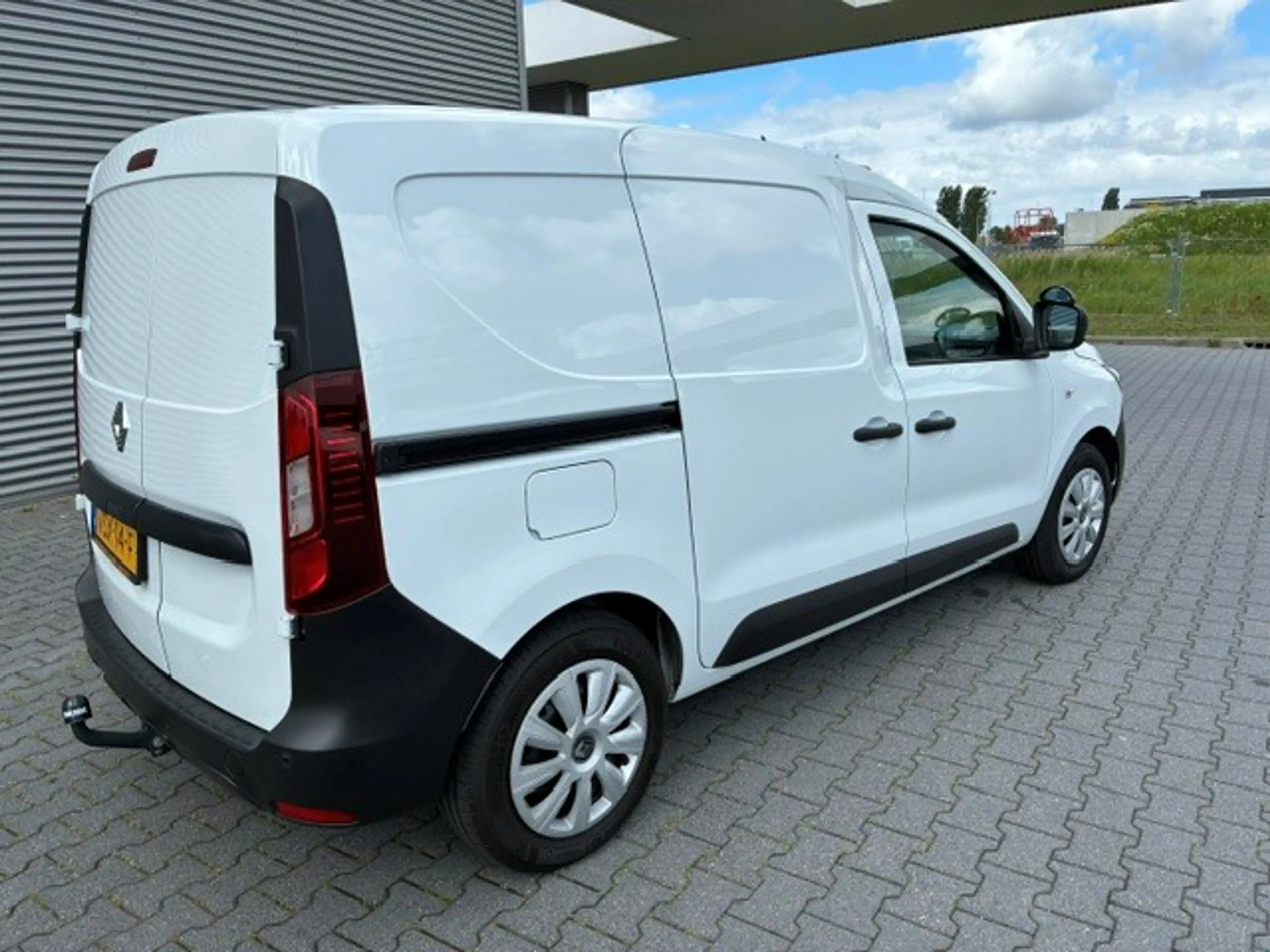 Renault Express Van 1.5 Blue dCi 95pk Comfort — photo 4