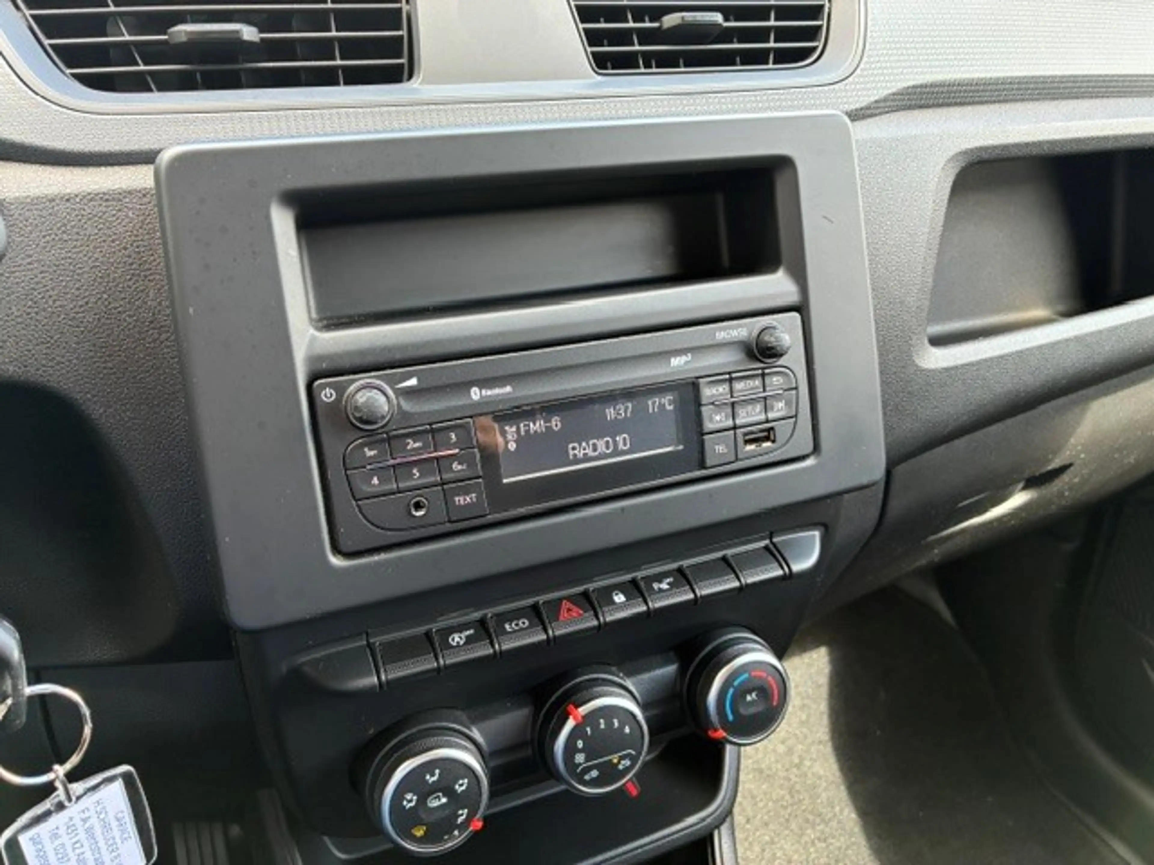 Renault Express Van 1.5 Blue dCi 95pk Comfort — photo 14