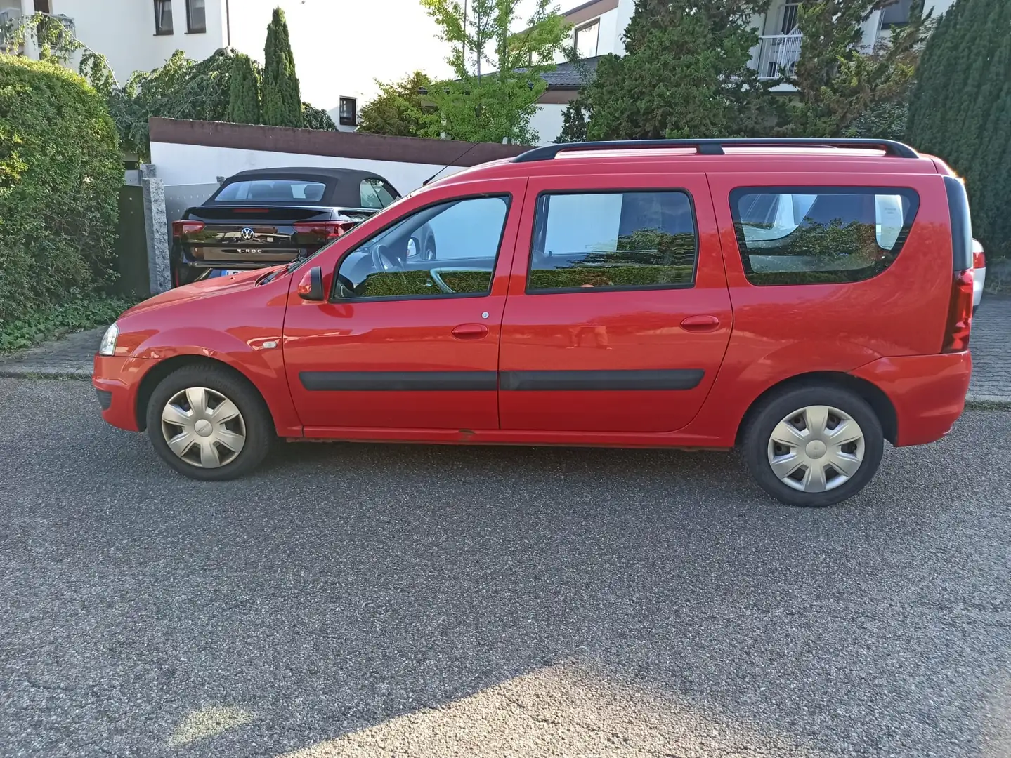 Dacia Logan Logan MCV 1.6 16V Laureate Rot - 2
