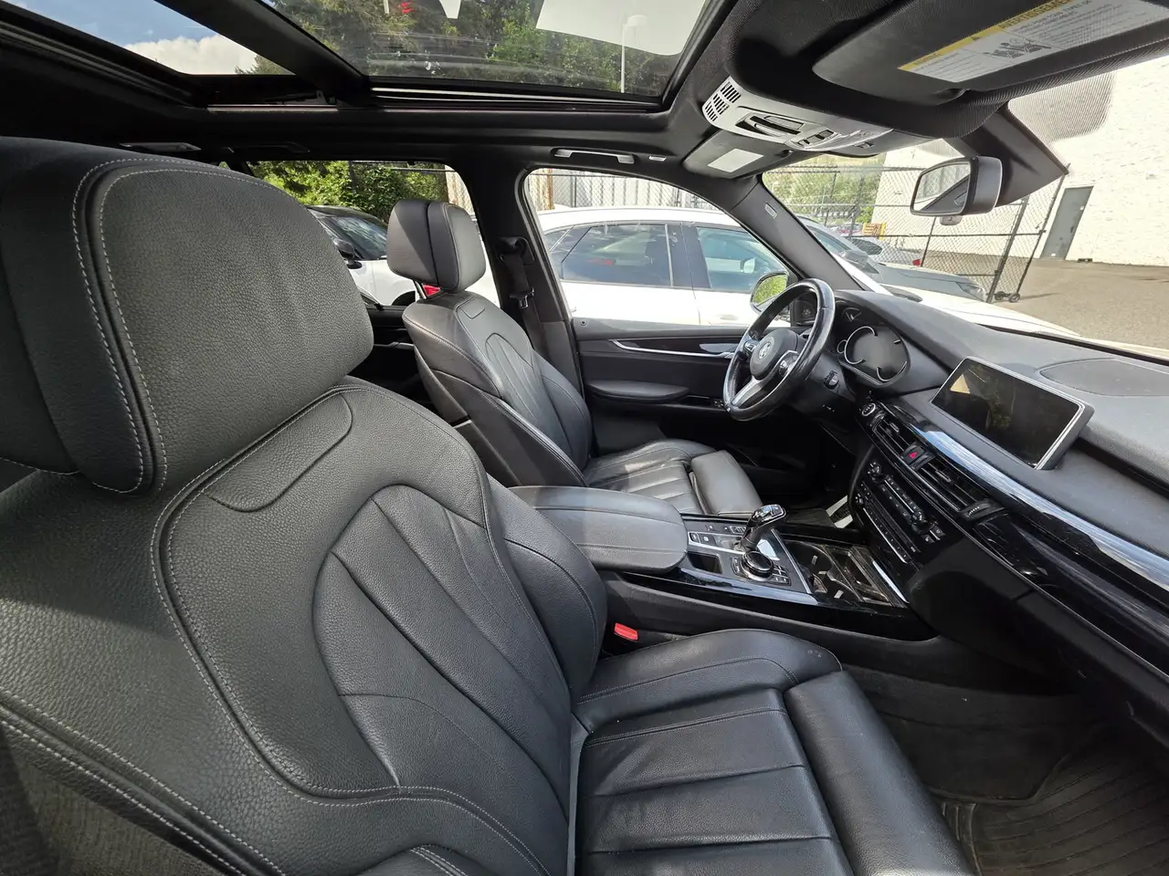 BMW X5 снимка BMW X5