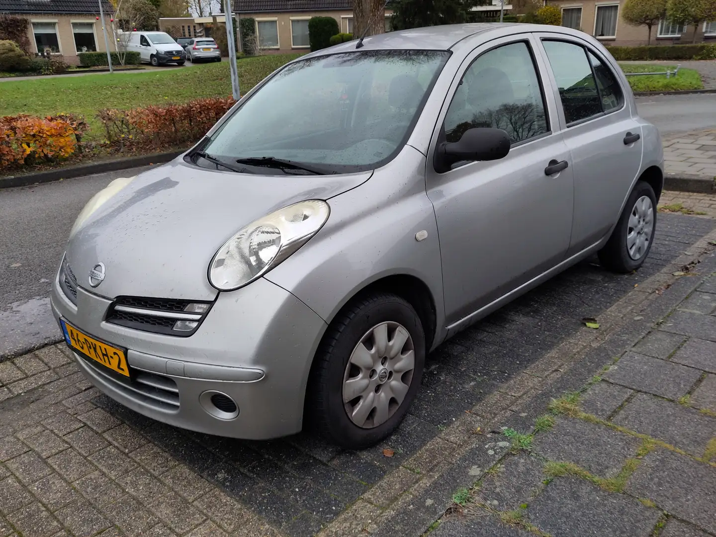 Nissan Micra Micra 1.2 Mix Grijs - 2