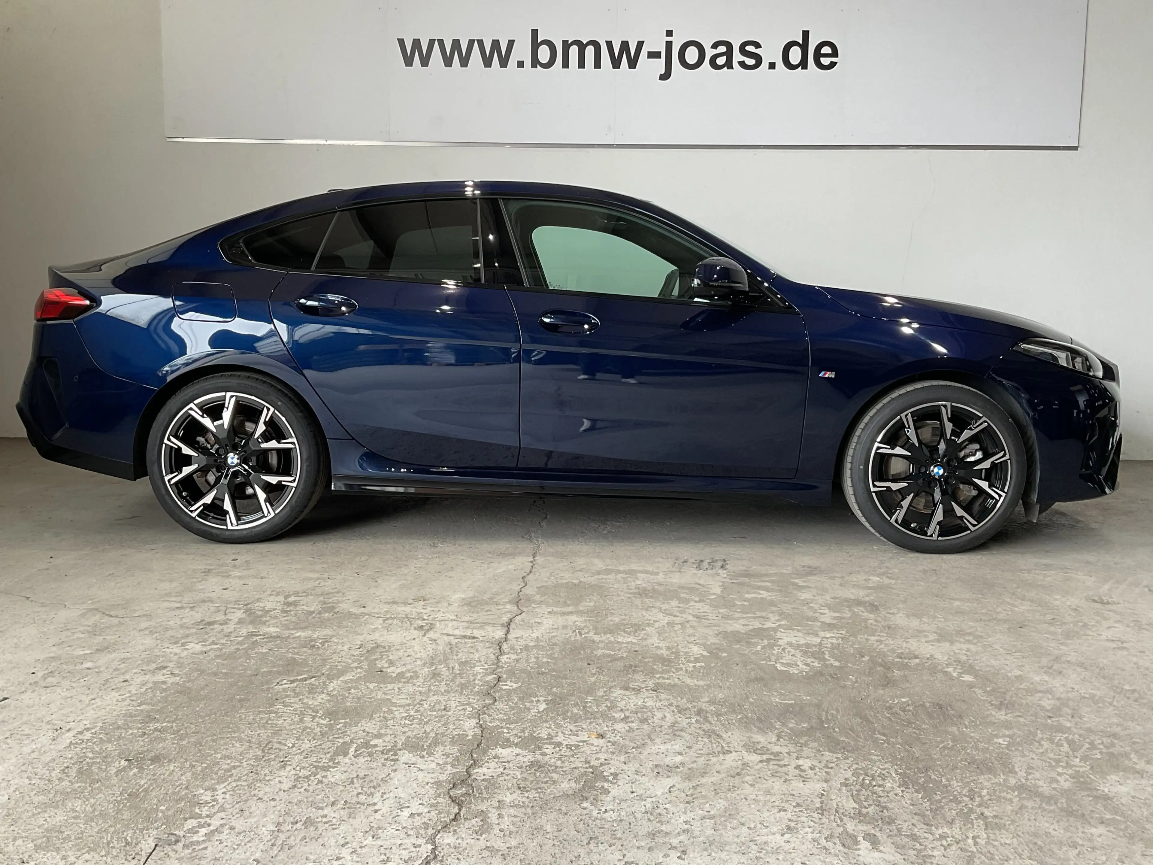 BMW 223 xDrive |Head-Up Display | M Sportpaket |19" M LMR — photo 11