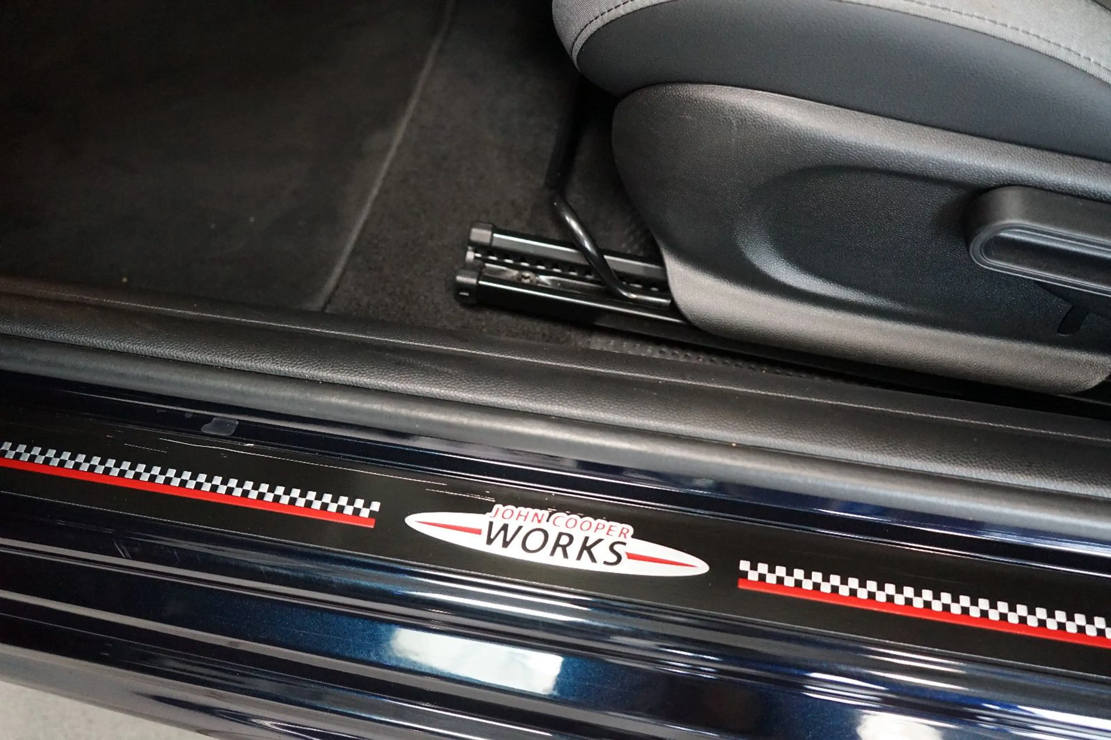 MINI John Cooper Works Aut. Kamera+Sitzheizung+ACC — photo 10