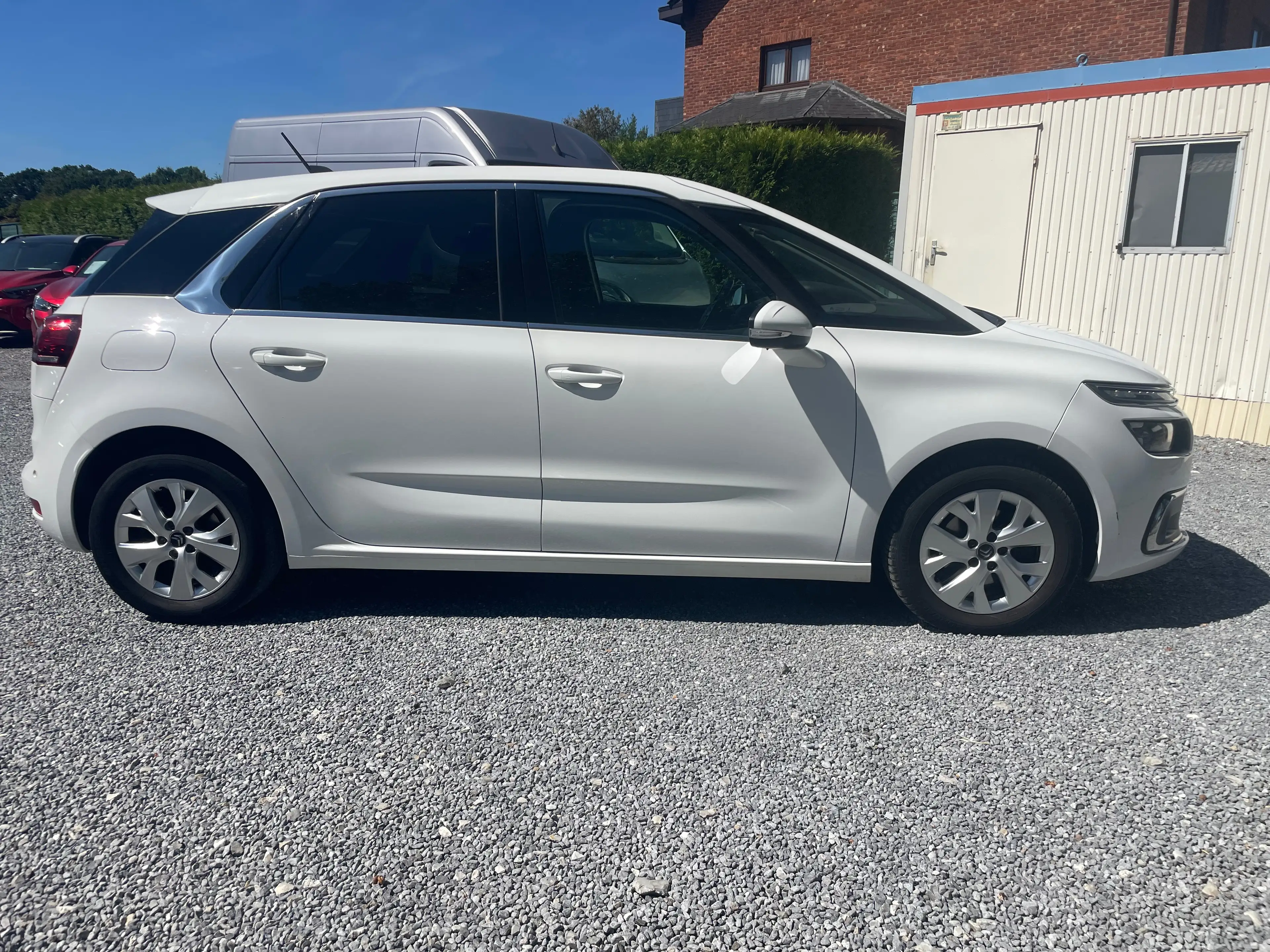 Citroen C4 SpaceTourer C4 Spacetourer 1.5 HDi Feel Navi Euro 6d Garantie — photo 6