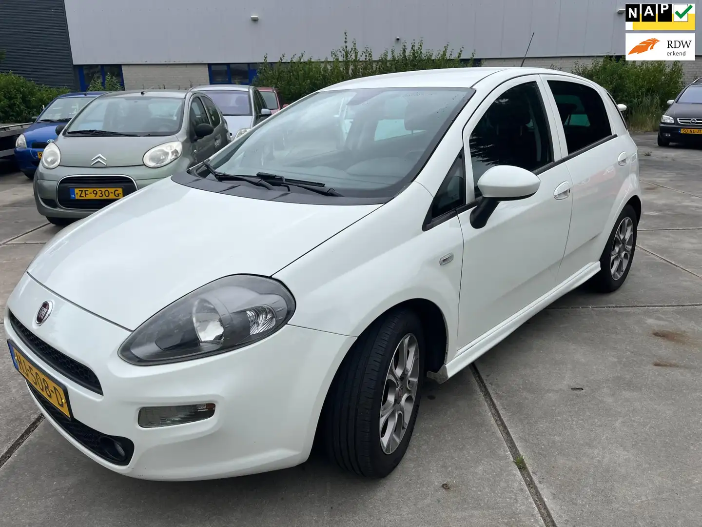 Fiat Punto Evo 1.3 M-Jet Lounge Blanc - 1