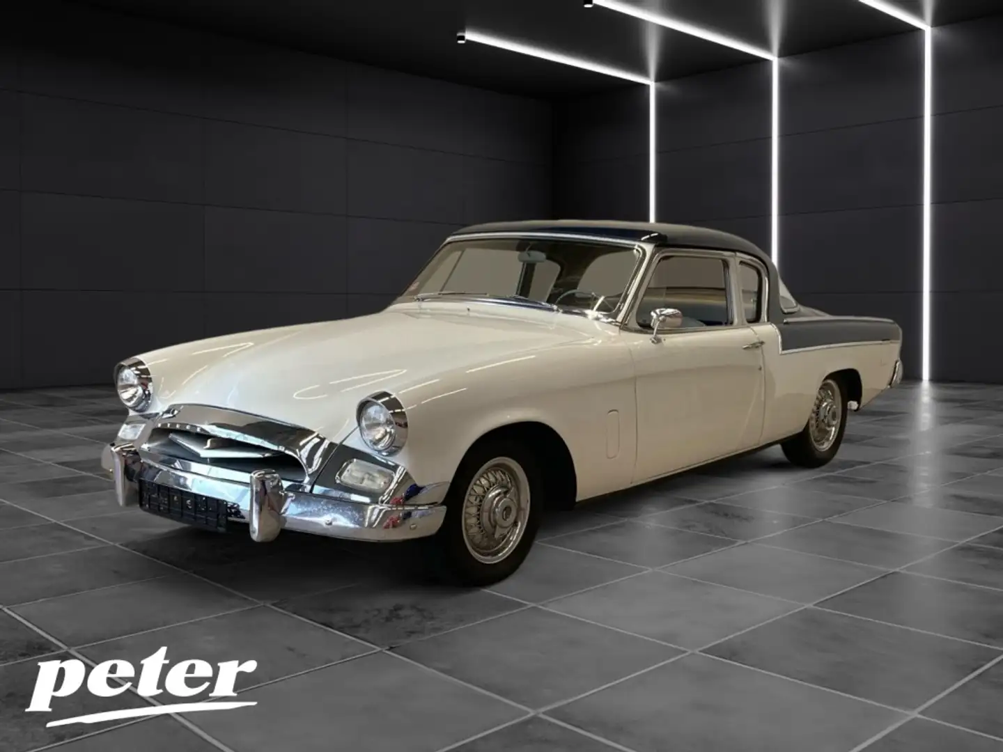 Studebaker Champion Grau - 1