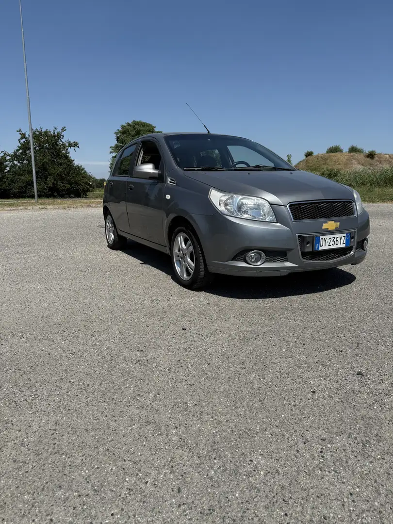 Chevrolet Aveo 5p 1.2 LS c/clima trattabile garanzia Grigio - 2