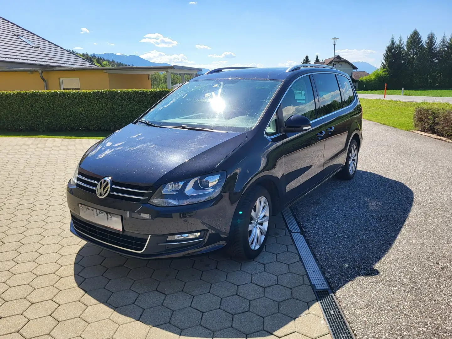 Volkswagen Sharan Sharan Sky BMT 2,0 TDI DPF 4Motion Sky Schwarz - 1