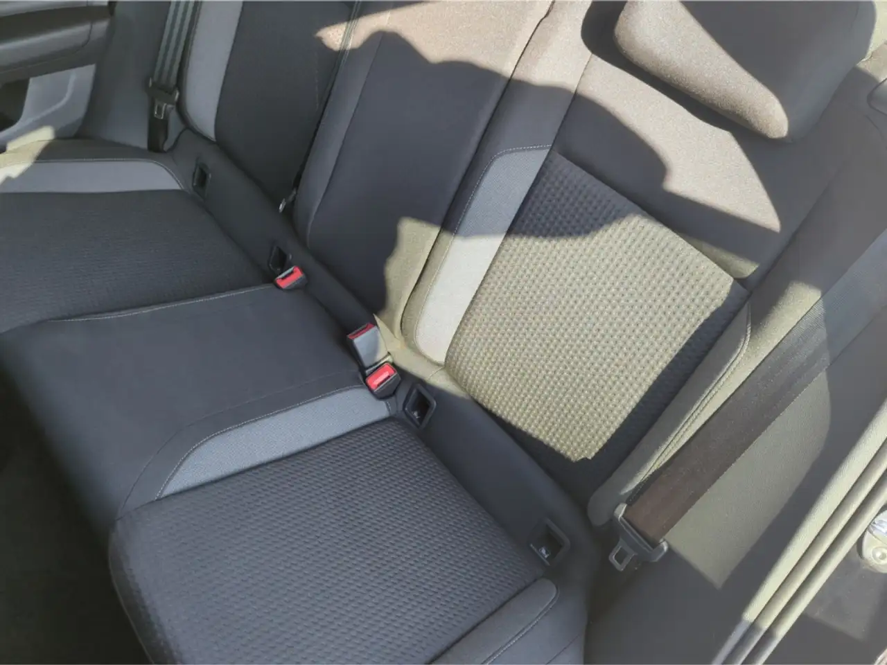Volkswagen Taigo Life 1.0 TSI 5-Gang MFL,SHZ,DAB+,LED 12