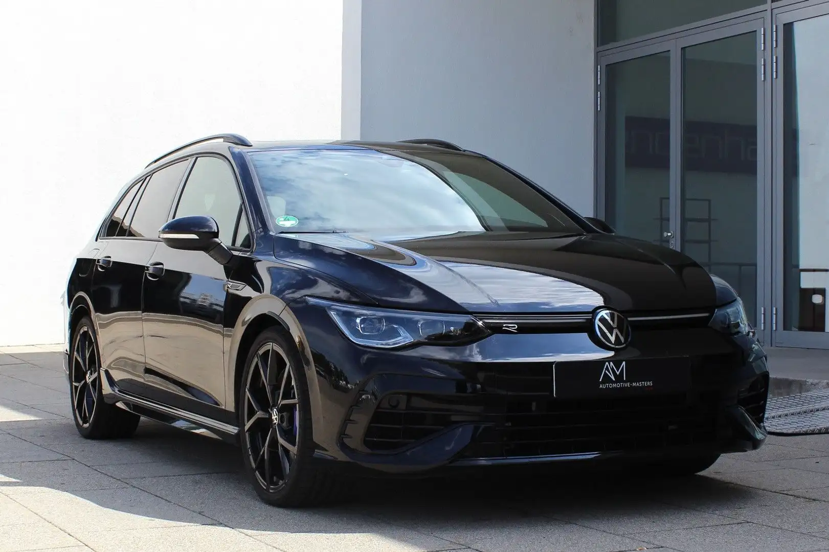 Volkswagen Golf VIII Variant R 4Motion |Design|Matrix|IQ Zwart - 1