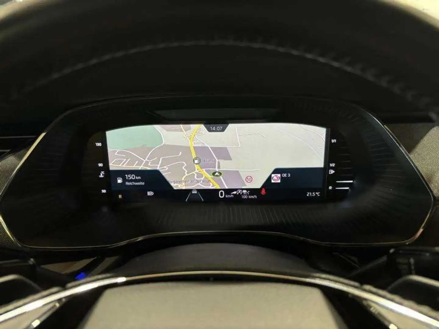 Skoda Octavia *** SPORTLINE 2,0DSG SKY  VIRTUAL COCKPIT MATRI... Schwarz - 2