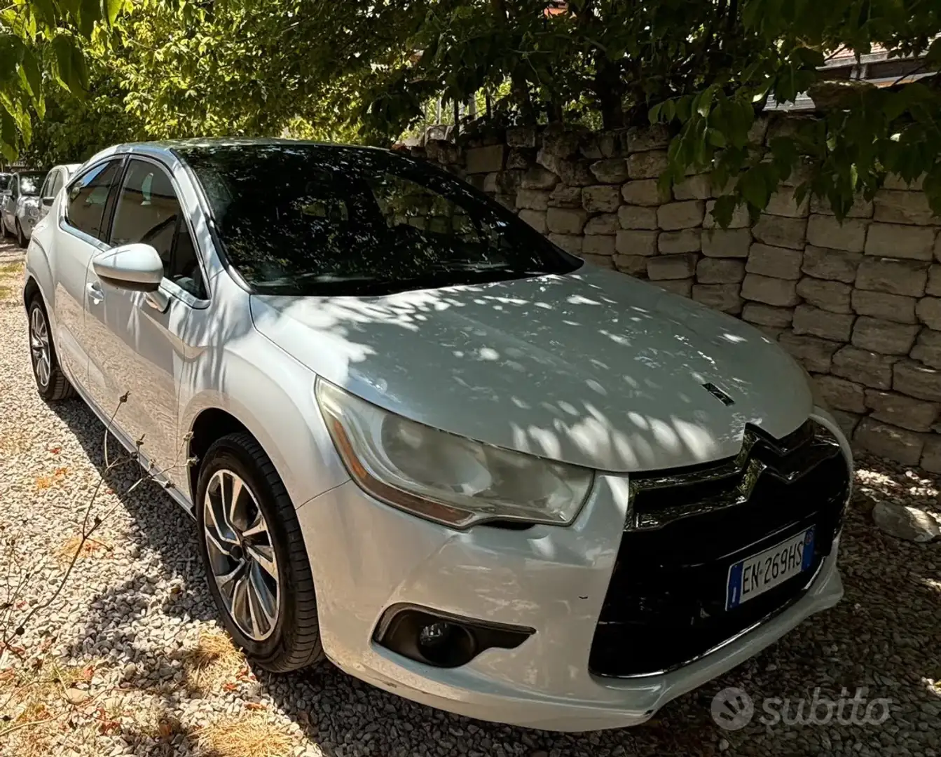 Citroen DS4 1.6 e-hdi airdream So Chic 110cv - 2