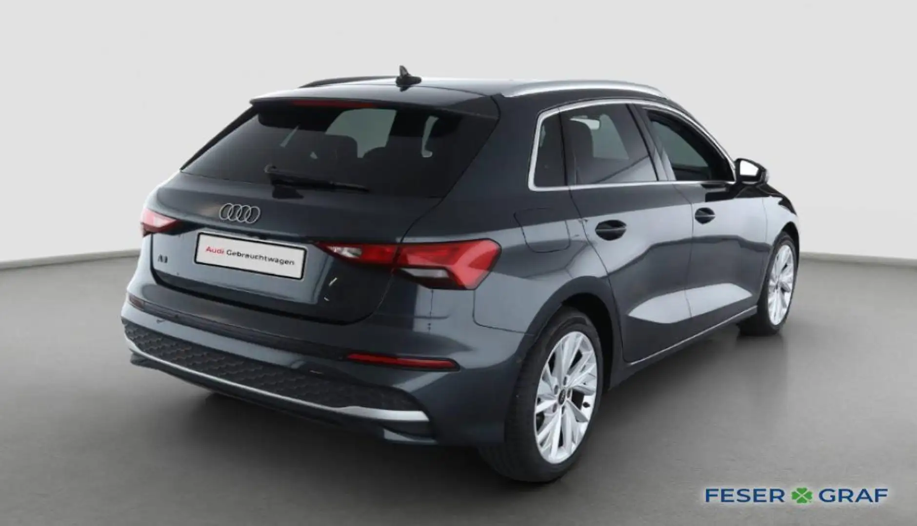 Audi A3 Advanced 30 TFSI S tronic Navi+/SHZ/Kamera/ACC/AHK Grau - 2
