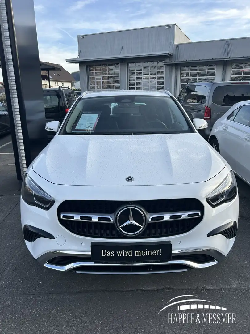 Mercedes-Benz GLA 220 GLA 220 d 4MATIC Progressive/Multibeam/Distronic Weiß - 2