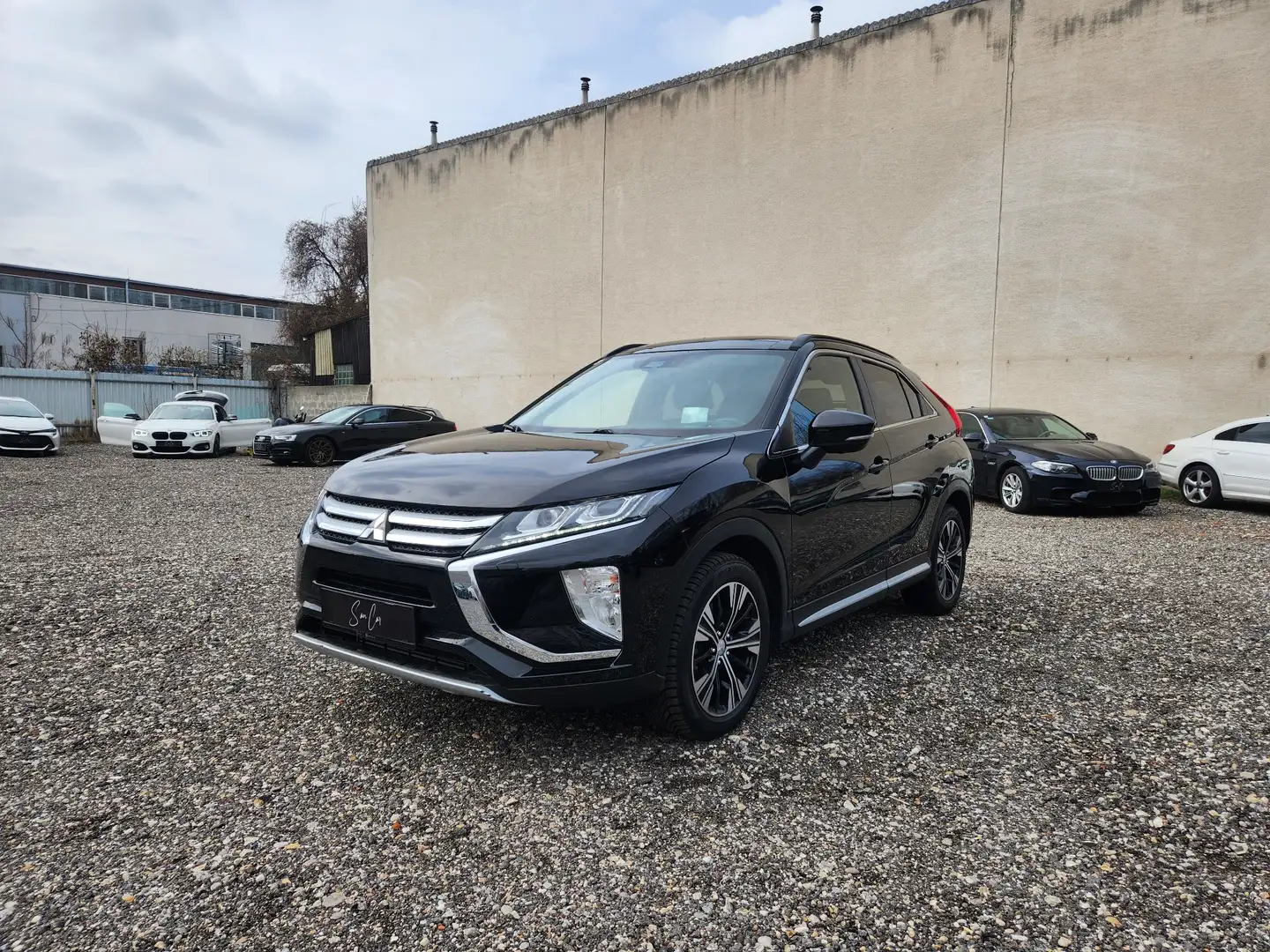 Mitsubishi Eclipse Cross 2,2 4WD Diamond Aut. Schwarz - 1
