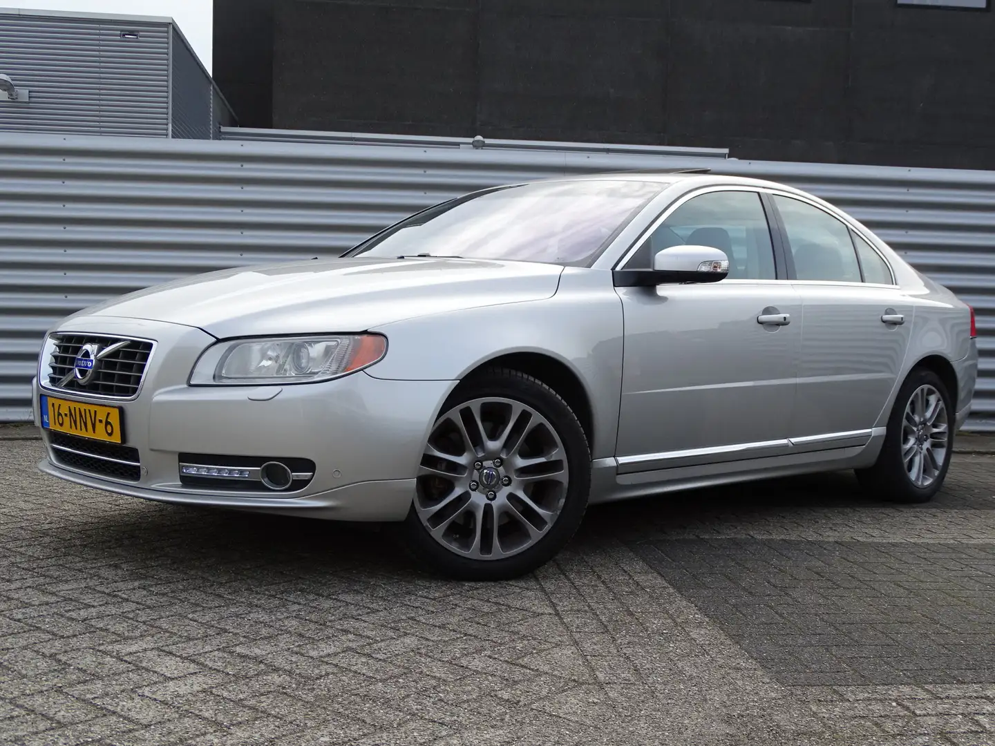 Volvo S80 4.4 AWD Summum | Carplay | Stoelventilatie | 4x St Grijs - 1