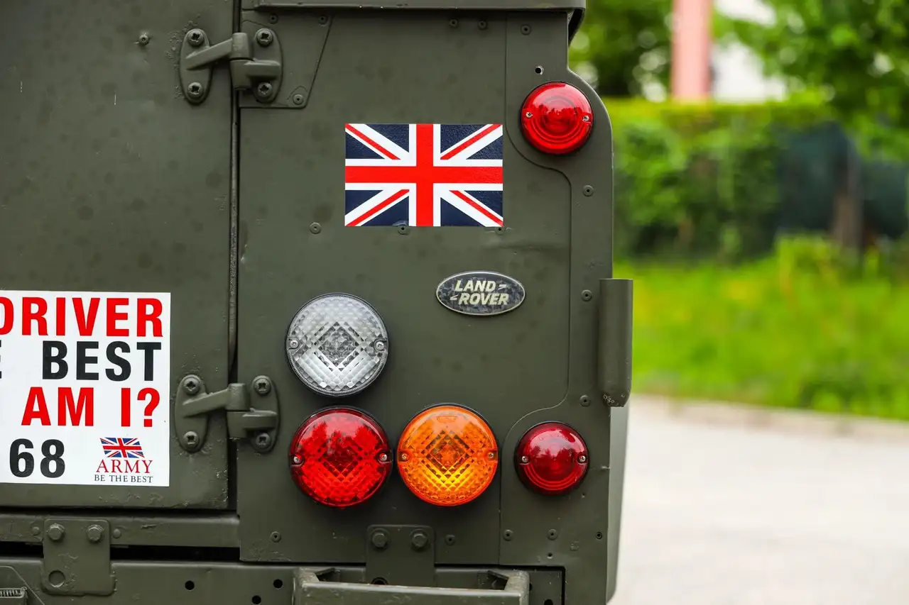 Land Rover Defender 90 3.5 V8 Fam County SW, foto 10