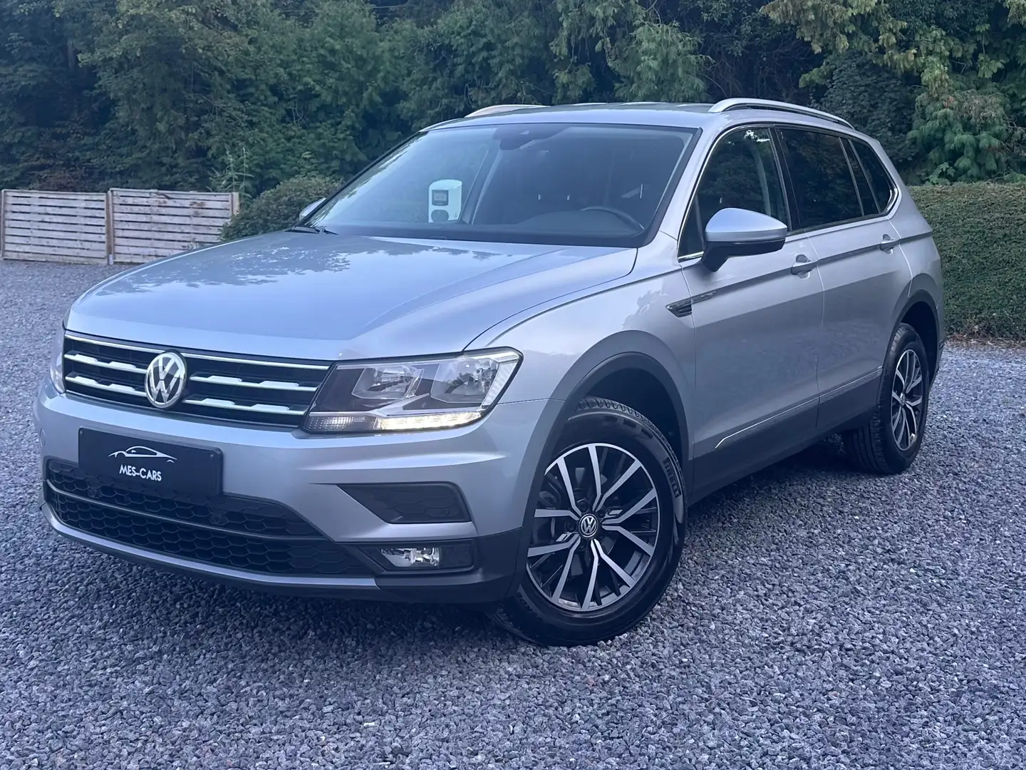 Volkswagen Tiguan Allspace AllSpace 2.0TDI - 150CV / 7PL - 2020 TVA Gris - 1
