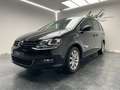Volkswagen Sharan 2.0 TDi *GARANTIE 12 MOIS*7 PLACES*GPS*CUIR*XENON* Zwart - thumbnail 1