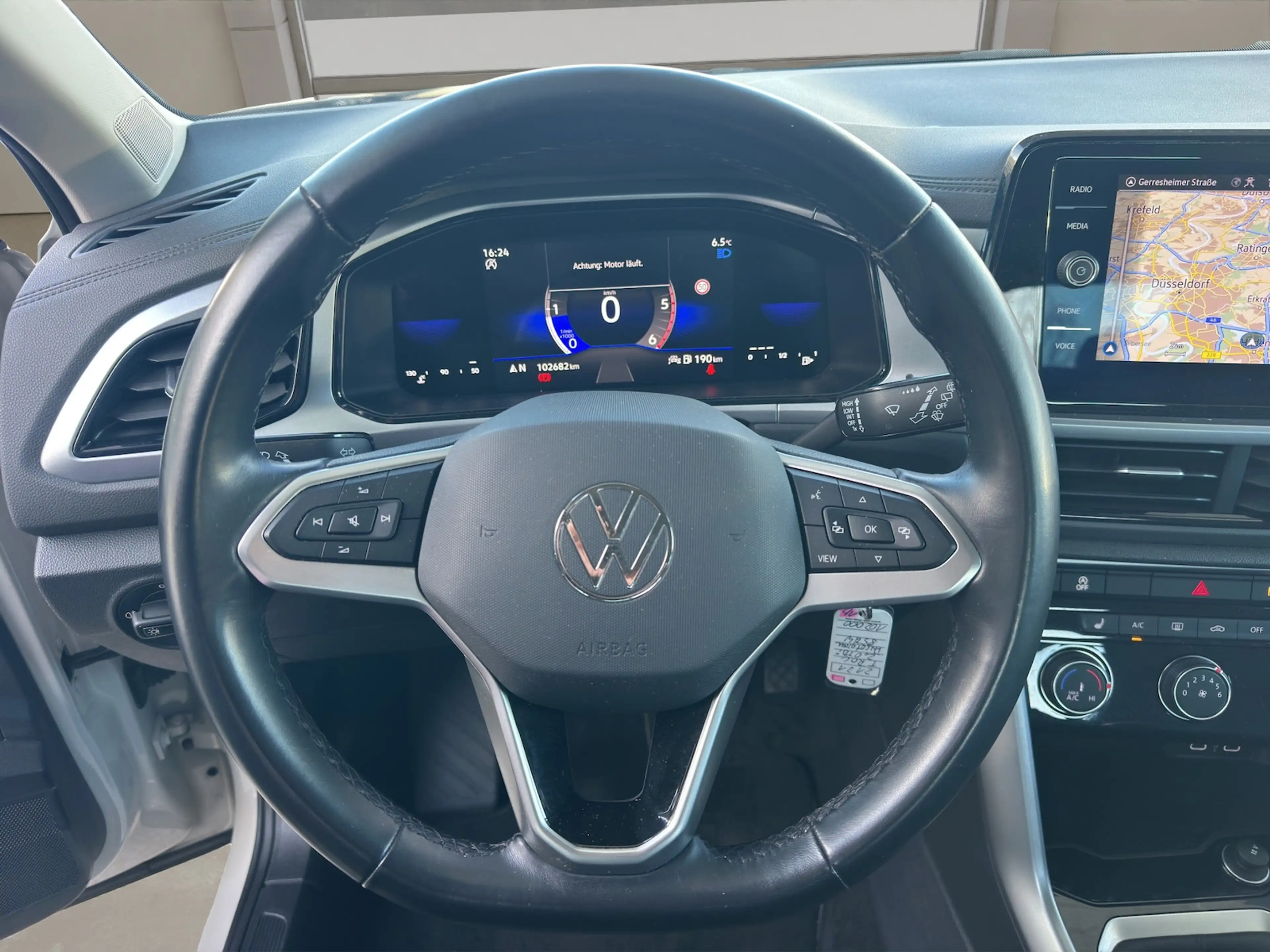 Volkswagen T-Roc 2,0 TDI Life LED Alu PDC 1 HD TOP — photo 14