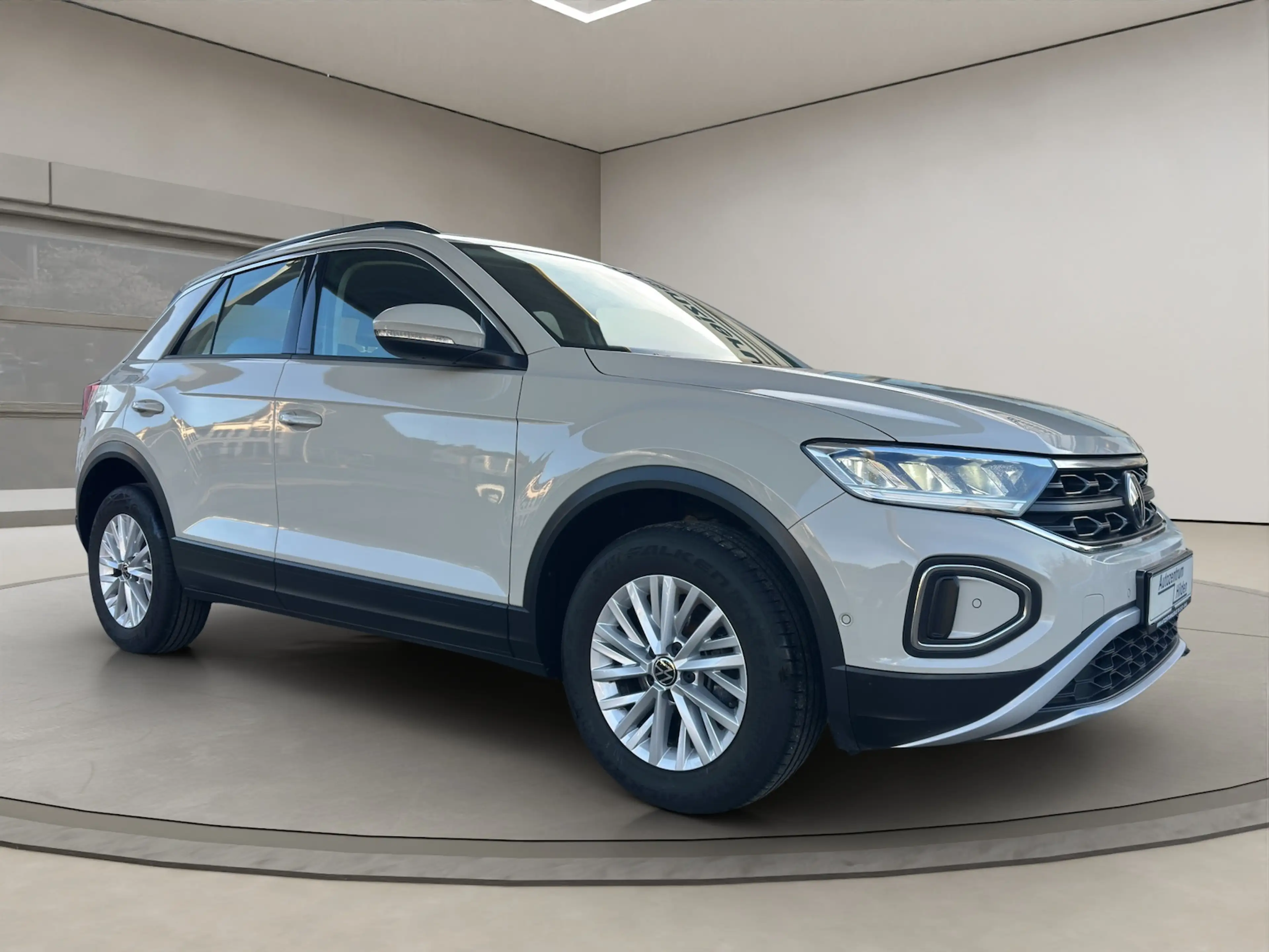 Volkswagen T-Roc 2,0 TDI Life LED Alu PDC 1 HD TOP — photo 7