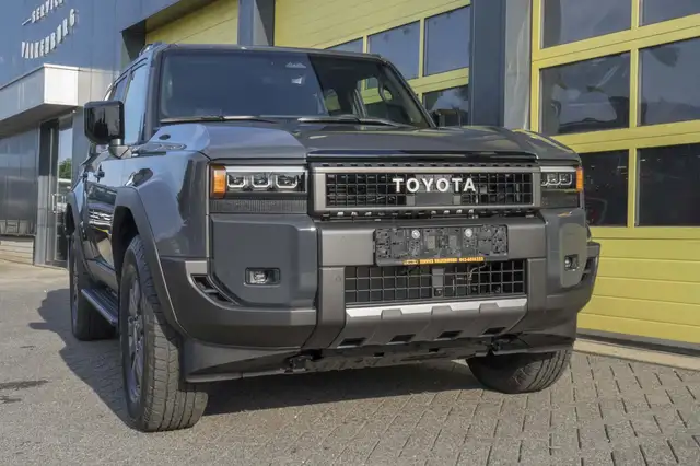 Toyota Land Cruiser Premium 2.4 Hybrid I-Force Max UNIEK!