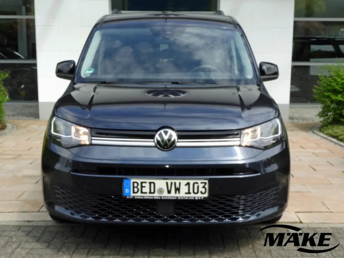 Volkswagen Caddy Life 1.5 TSI 5-Si. AHZV PDC GRA NAV-VORB. Blau - 2